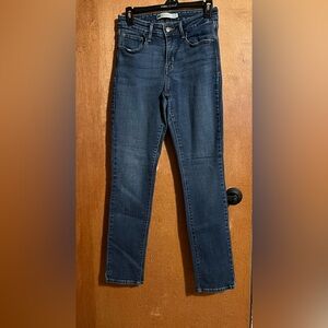 Mid rise skinny jeans